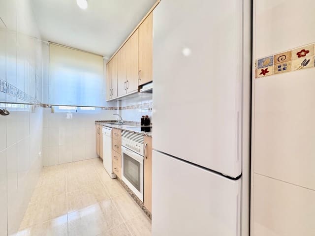 Apartamento de 3 habitaciones en San Pedro del Pinatar en venta con garaje - 139.900 € (Ref: 9223561)