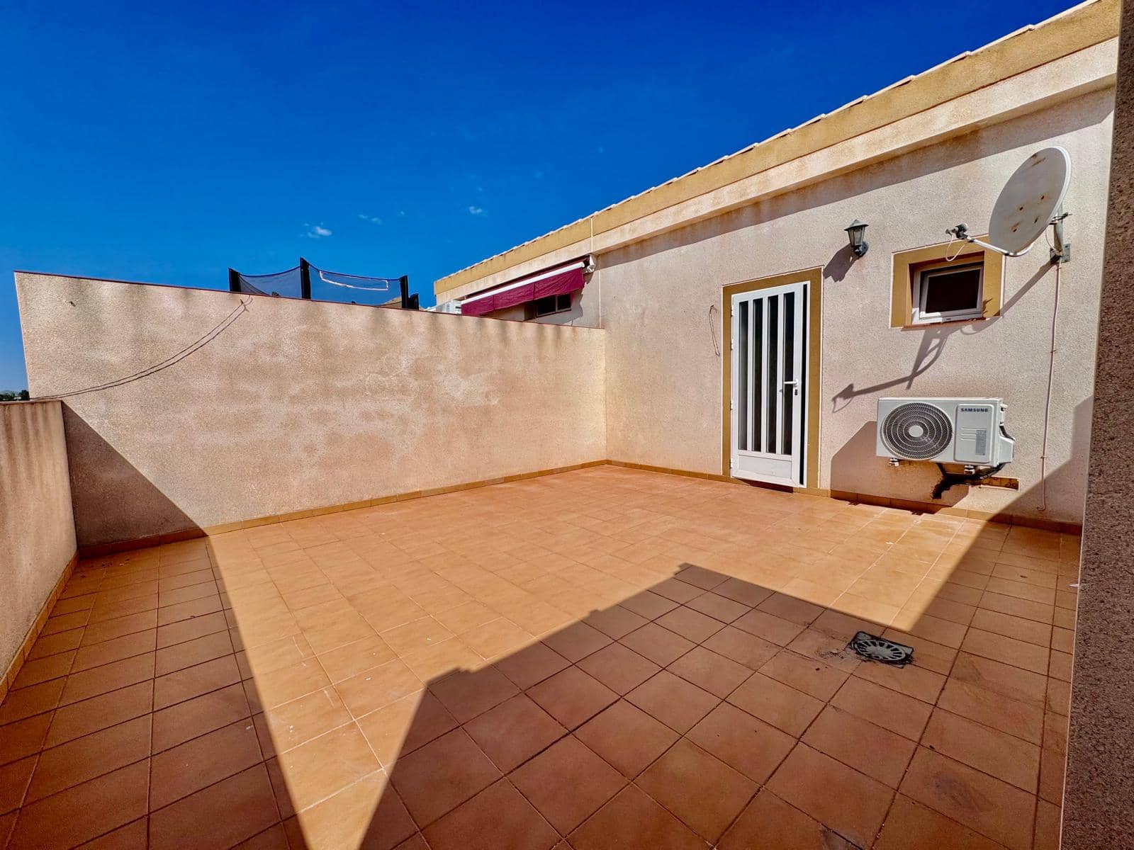 3 bedroom Apartment for sale in San Pedro del Pinatar with garage - € 139,900 (Ref: 9223561)