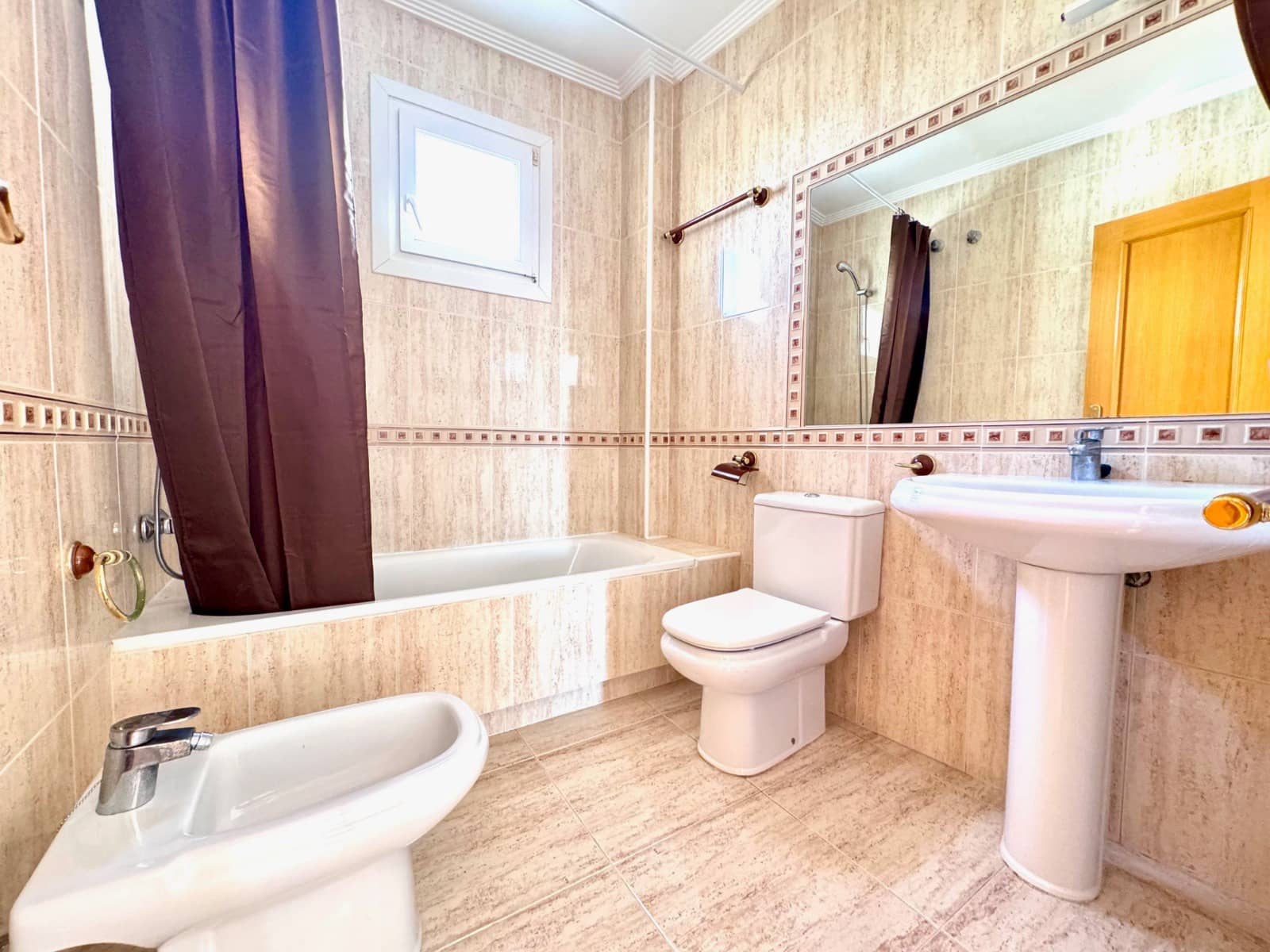 3 soveværelse Byhus til salg i Campoamor med swimmingpool garage - € 389.000 (Ref: 9223573)