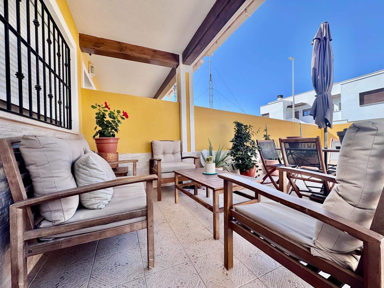 2 bedroom Villa for sale in San Pedro del Pinatar with pool - € 195,000 (Ref: 9223621)