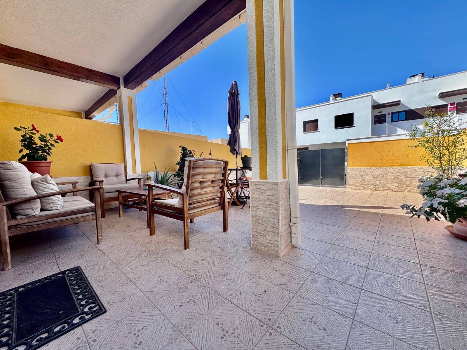 2 bedroom Villa for sale in San Pedro del Pinatar with pool - € 195,000 (Ref: 9223621)