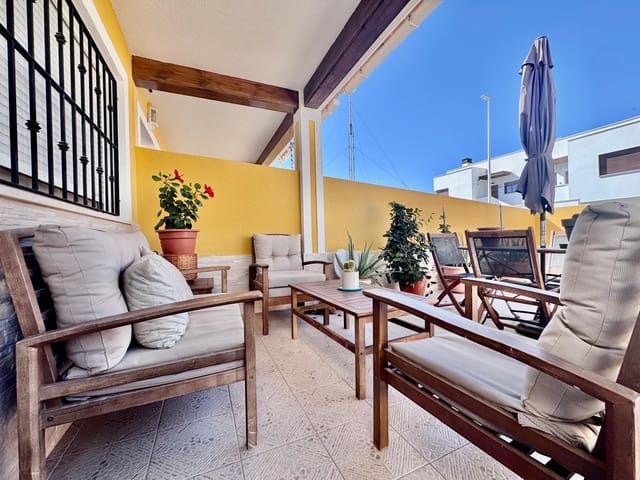 2 quarto Moradia para venda em San Pedro del Pinatar com piscina - 195 000 € (Ref: 9223621)