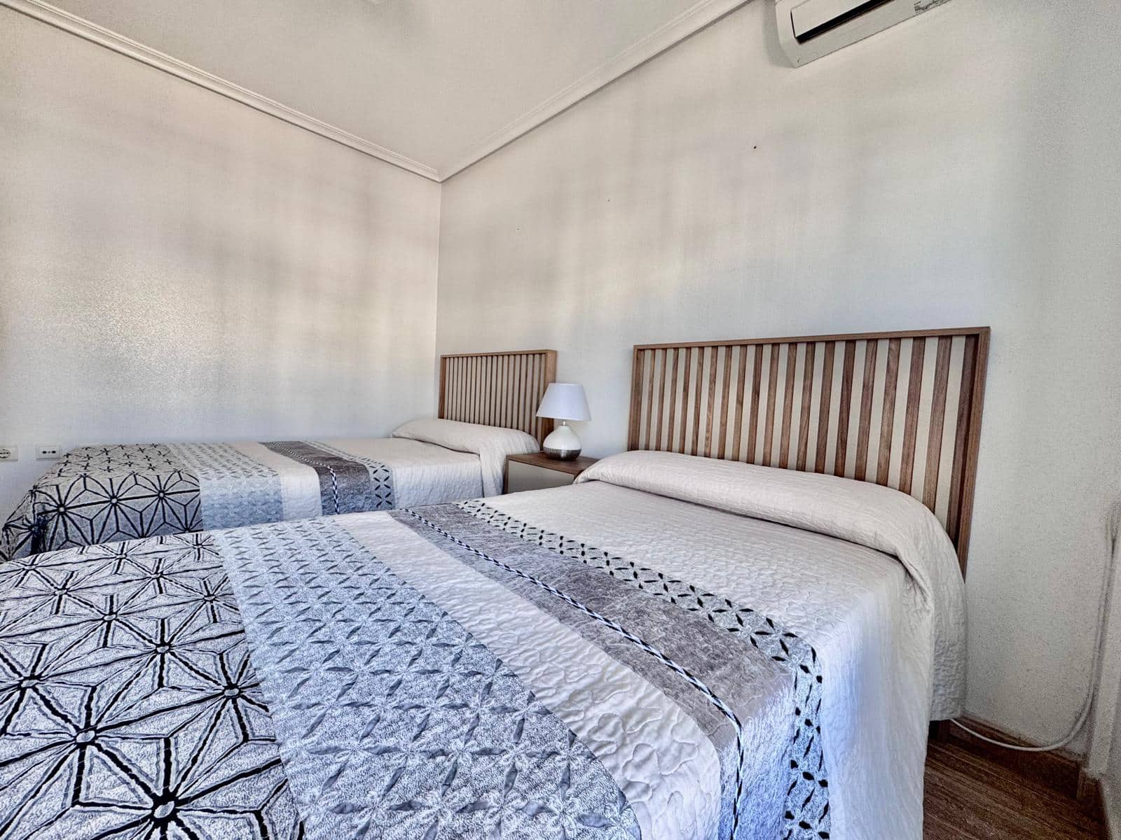 2 bedroom Villa for sale in San Pedro del Pinatar with pool - € 195,000 (Ref: 9223621)