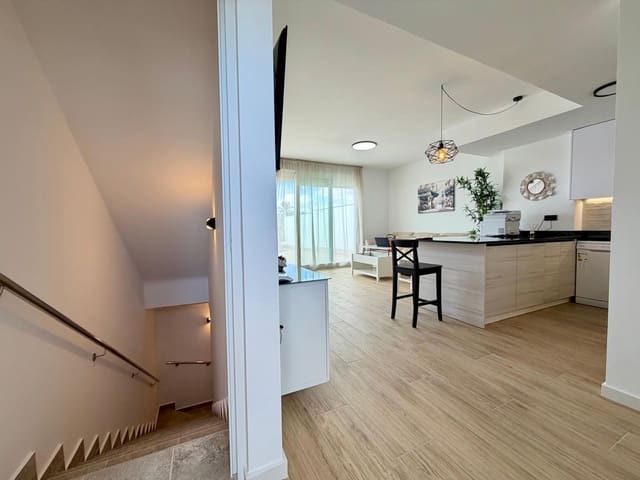 3 sypialnia Dom na sprzedaż w Los Alcázares z basenem - 357 000 € (Ref: 9357708)