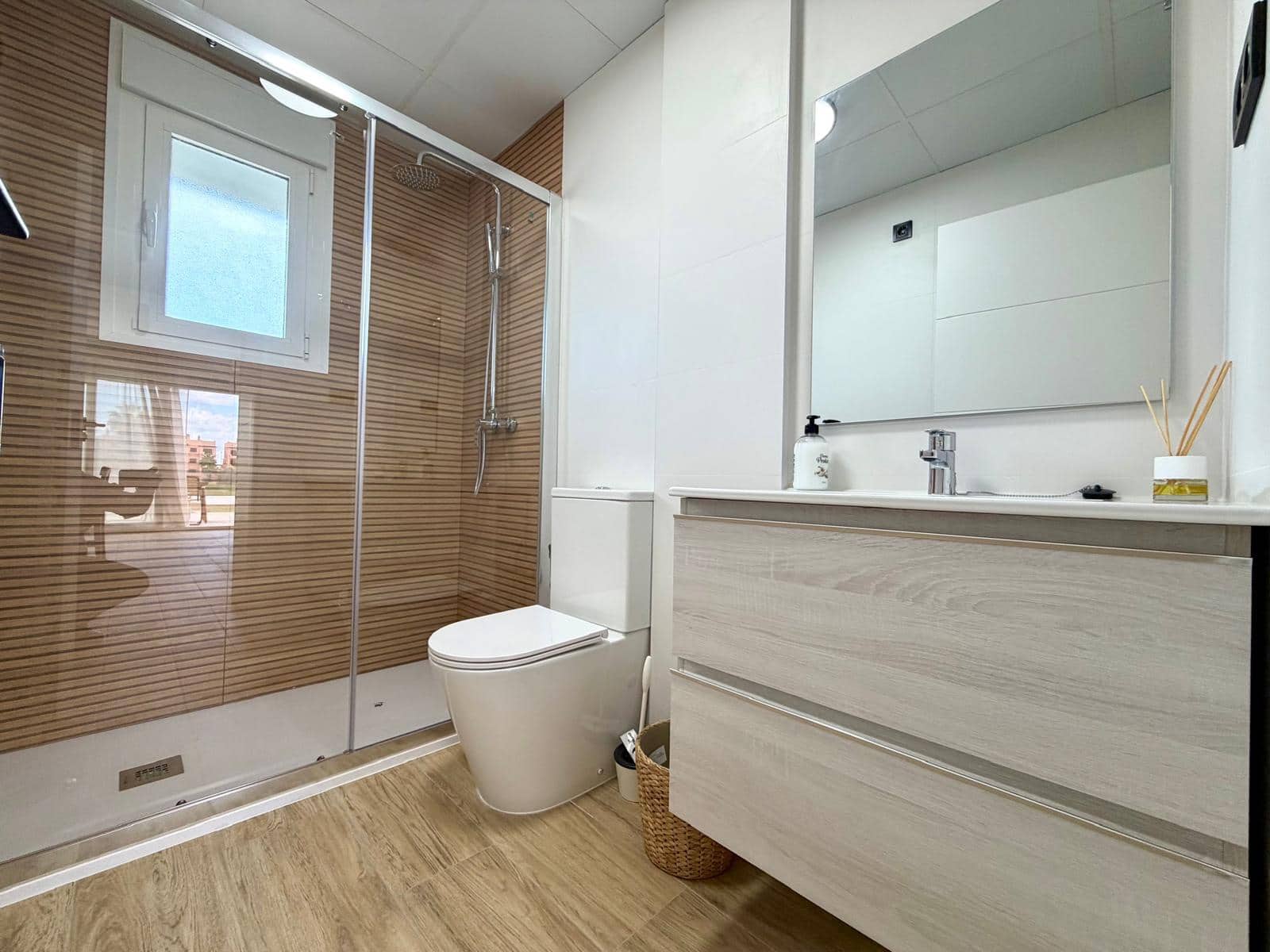 3 sypialnia Dom na sprzedaż w Los Alcazares z basenem - 357 000 € (Ref: 9357708)