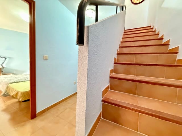 4 soveværelse Villa til salg i San Pedro del Pinatar - € 160.000 (Ref: 9382006)