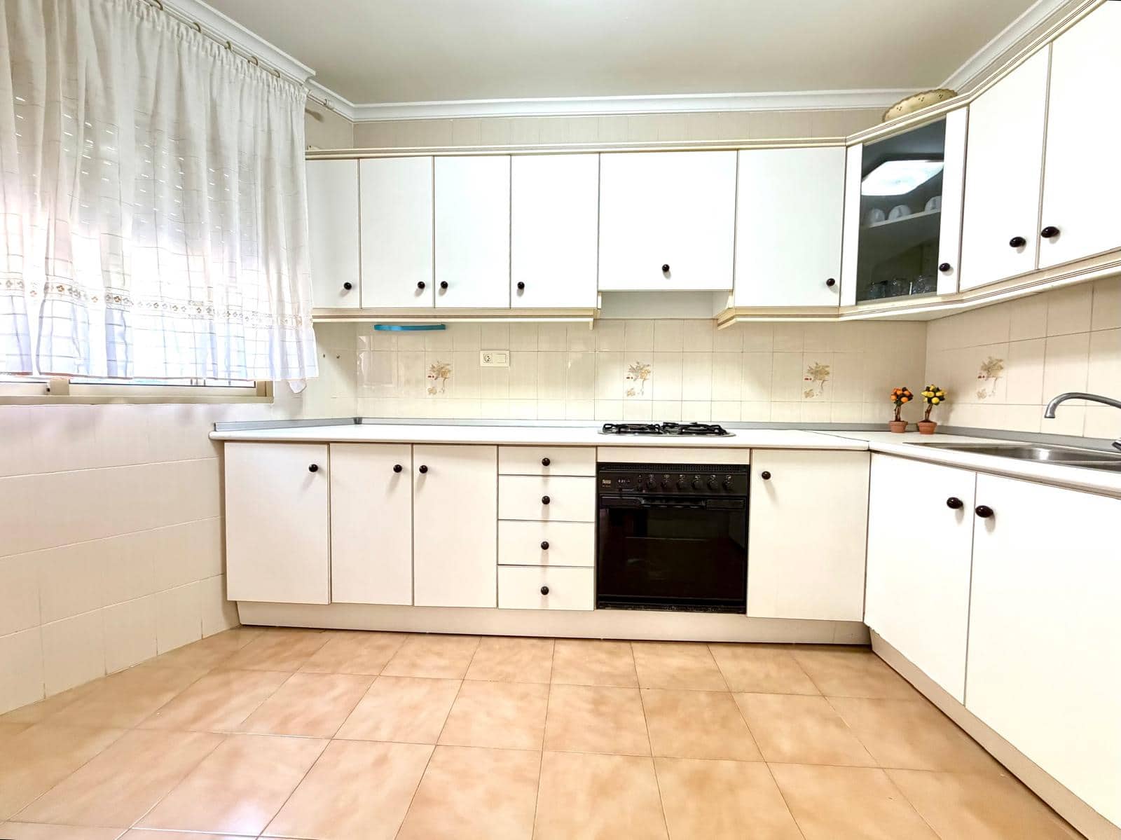 4 soveværelse Villa til salg i San Pedro del Pinatar - € 160.000 (Ref: 9382006)