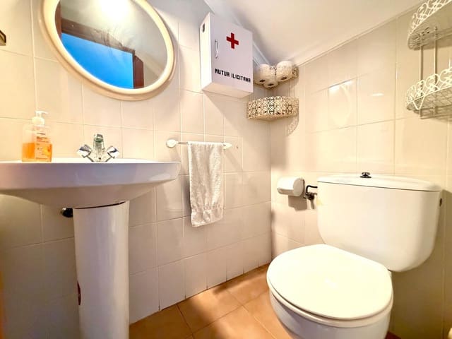 4 soveværelse Villa til salg i San Pedro del Pinatar - € 160.000 (Ref: 9382006)