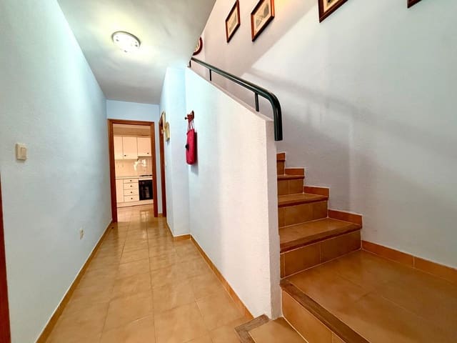 4 soveværelse Villa til salg i San Pedro del Pinatar - € 160.000 (Ref: 9382006)