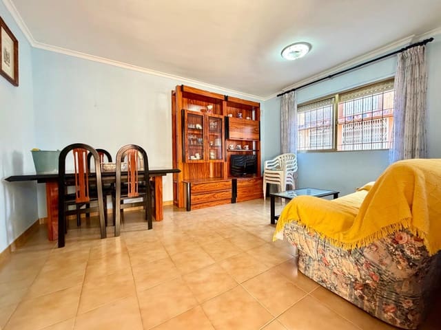 4 soveværelse Villa til salg i San Pedro del Pinatar - € 160.000 (Ref: 9382006)