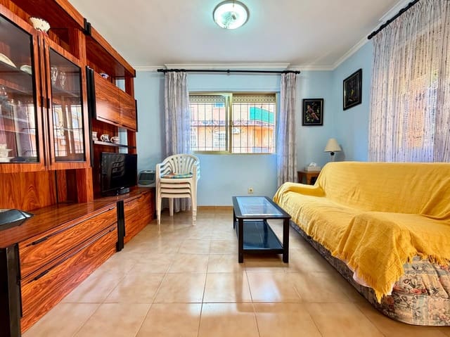 4 soveværelse Villa til salg i San Pedro del Pinatar - € 160.000 (Ref: 9382006)