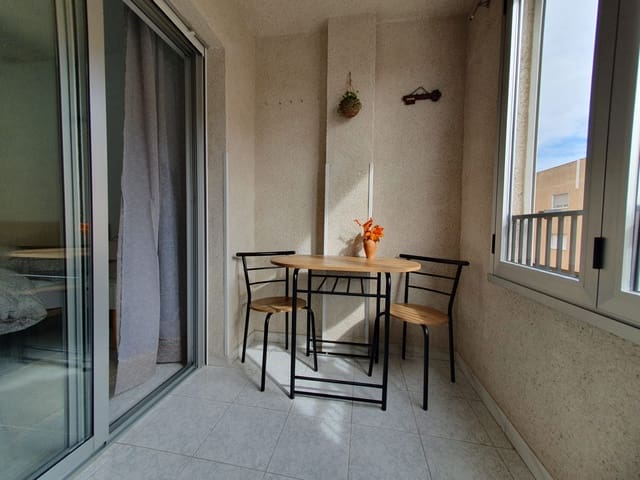 2 soveværelse Lejlighed til salg i San Pedro del Pinatar med garage - € 125.000 (Ref: 9382007)