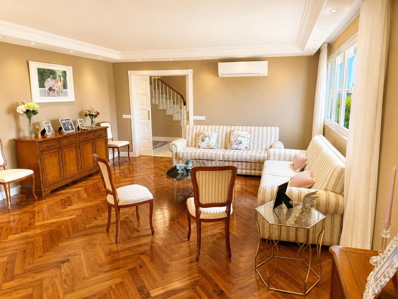 4 soverom Villa til salgs i Puerto de la Cruz med svømmebasseng garasje - € 1 199 000 (Ref: 10076780)
