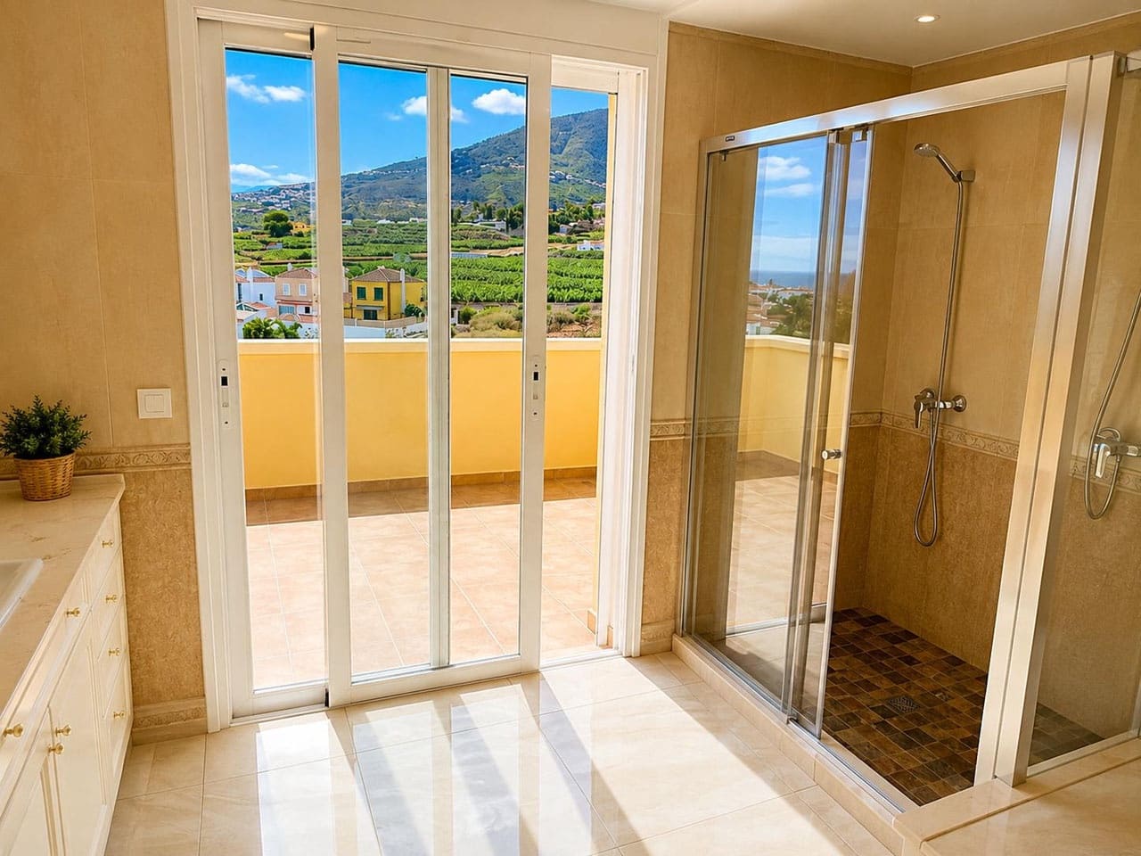 4 soverom Villa til salgs i Puerto de la Cruz med svømmebasseng garasje - € 1 199 000 (Ref: 10076780)