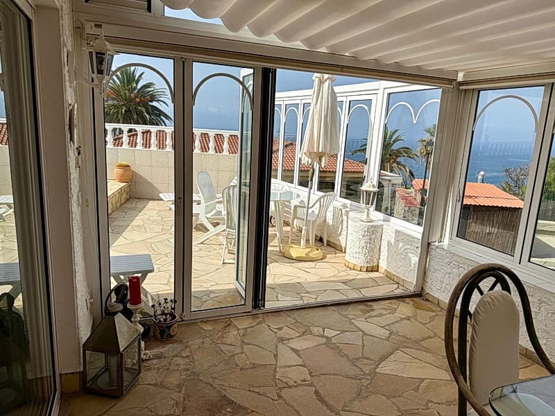 2 soveværelse Villa til leje i Los Realejos med swimmingpool garage - € 2.450 (Ref: 9246064)