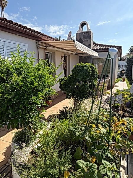 2 soveværelse Bungalow til salg i Los Realejos med garage - € 499.000 (Ref: 9257980)