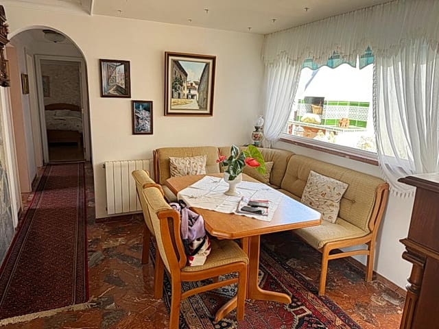 2 slaapkamer Bungalow te koop in Los Realejos met garage - € 499.000 (Ref: 9257980)