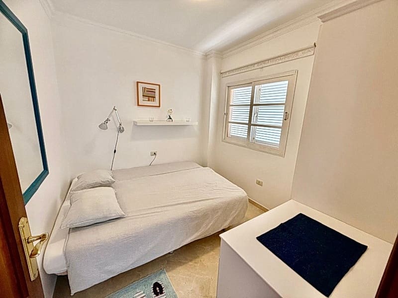 2 bedroom Apartment for rent in Puerto de la Cruz with pool garage - € 1,300 (Ref: 9324810)