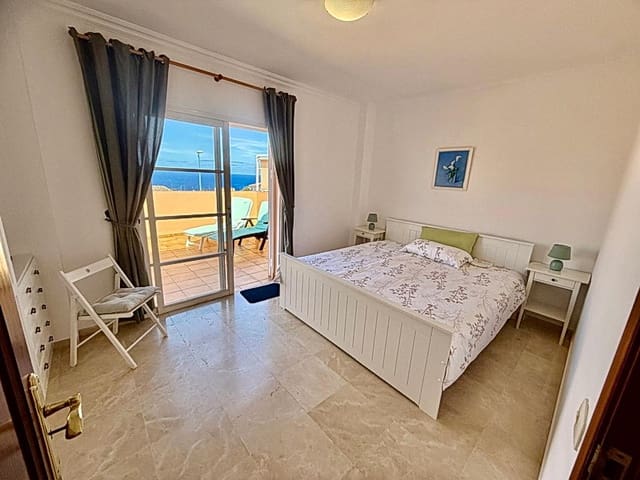 2 makuuhuone Huoneisto vuokrattavana paikassa Puerto de la Cruz mukana uima-altaan 
autotalli - 1 300 € (Ref: 9324810)