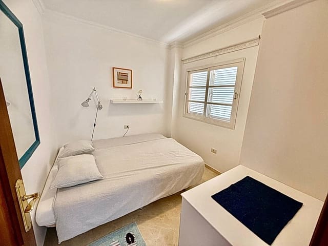 2 makuuhuone Huoneisto vuokrattavana paikassa Puerto de la Cruz mukana uima-altaan 
autotalli - 1 300 € (Ref: 9324810)