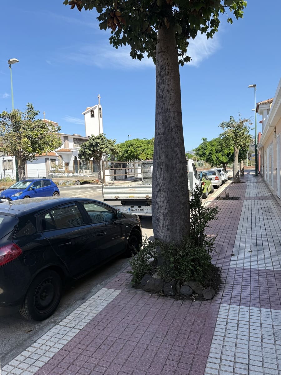 2 bedroom Apartment for rent in Puerto de la Cruz with pool garage - € 1,300 (Ref: 9324810)