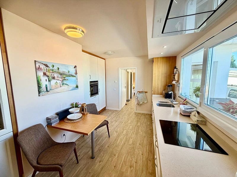 3 soverom Bungalow til salgs i El Sauzal med svømmebasseng garasje - € 780 000 (Ref: 9450832)