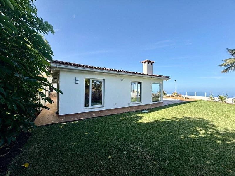 3 soverom Bungalow til salgs i El Sauzal med svømmebasseng garasje - € 780 000 (Ref: 9450832)