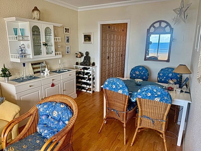 1 quarto Apartamento para venda em Los Realejos com piscina - 165 000 € (Ref: 9451488)