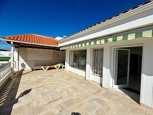 3 soveværelse Bungalow til leje i Los Realejos med swimmingpool garage - € 2.500 (Ref: 9494857)