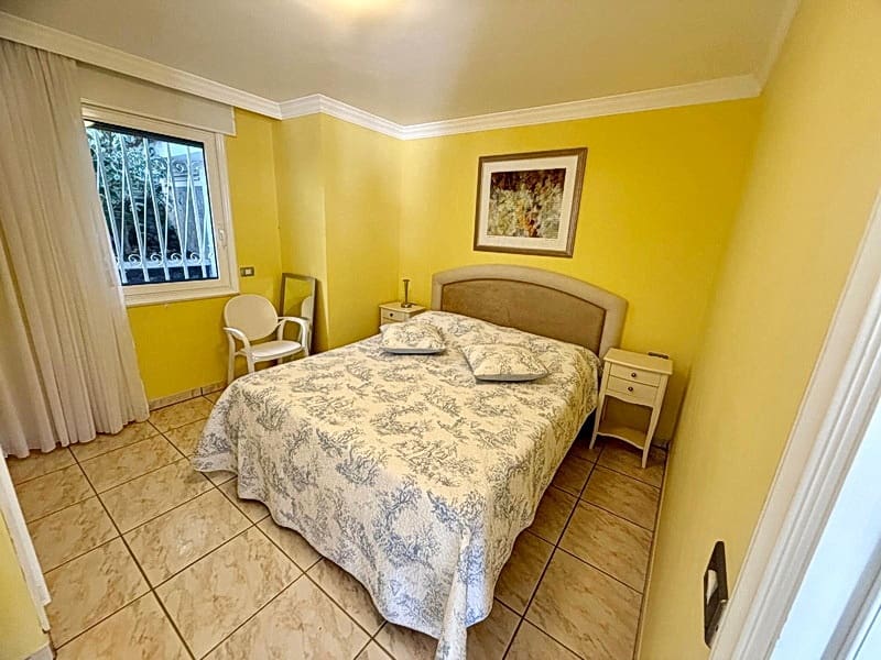 3 soveværelse Bungalow til leje i Los Realejos med swimmingpool garage - € 2.500 (Ref: 9494857)