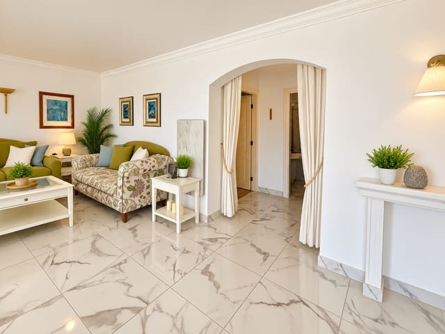 3 sypialnia Bungalow na sprzedaż w Los Realejos z basenem garażem - 750 000 € (Ref: 9494857)