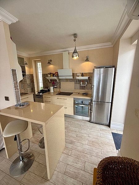 2 quarto Bungalow para venda em La Orotava com piscina garagem - 439 000 € (Ref: 9816800)
