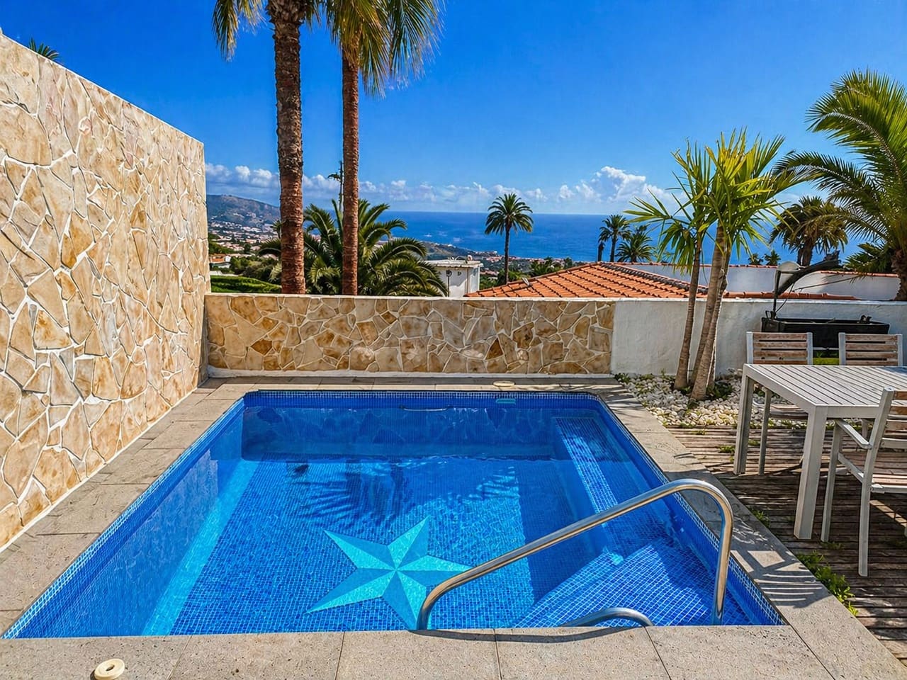2 quarto Bungalow para venda em La Orotava com piscina garagem - 439 000 € (Ref: 9816800)