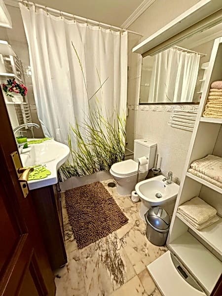 2 bedroom Townhouse for rent in Puerto de la Cruz with pool garage - € 1,650 (Ref: 9932672)
