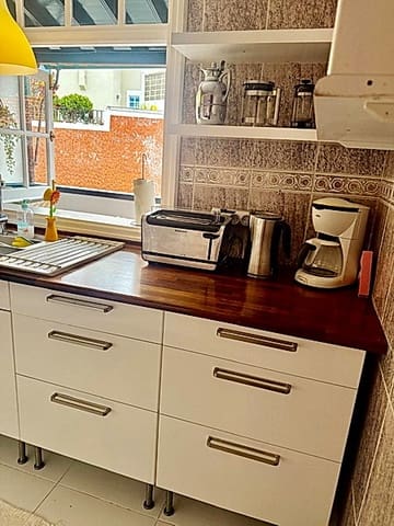2 bedroom Townhouse for rent in Puerto de la Cruz with pool garage - € 1,650 (Ref: 9932672)