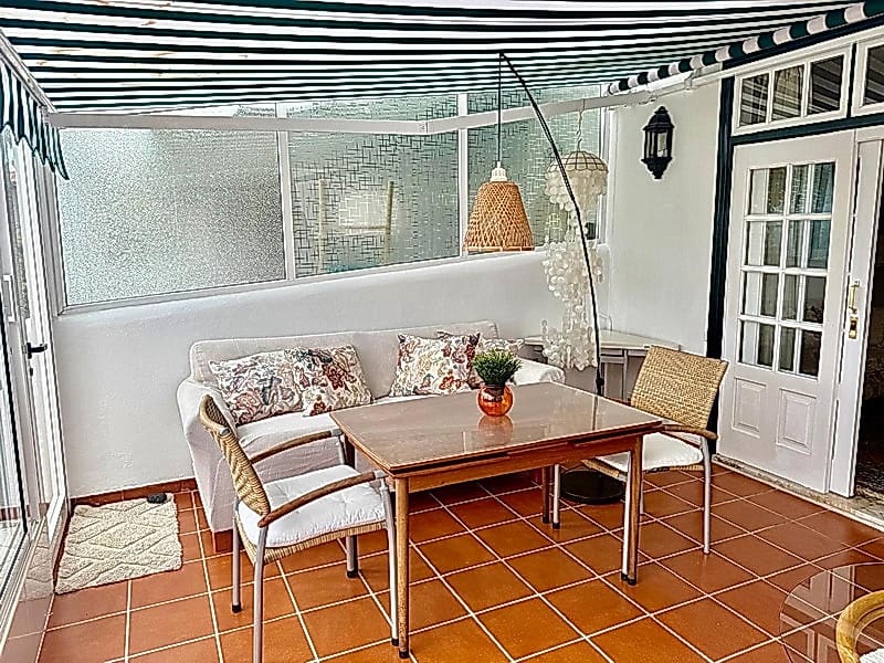 2 bedroom Townhouse for rent in Puerto de la Cruz with pool garage - € 1,650 (Ref: 9932672)