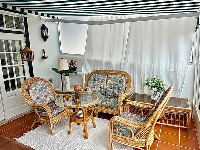 2 bedroom Townhouse for rent in Puerto de la Cruz with pool garage - € 1,650 (Ref: 9932672)