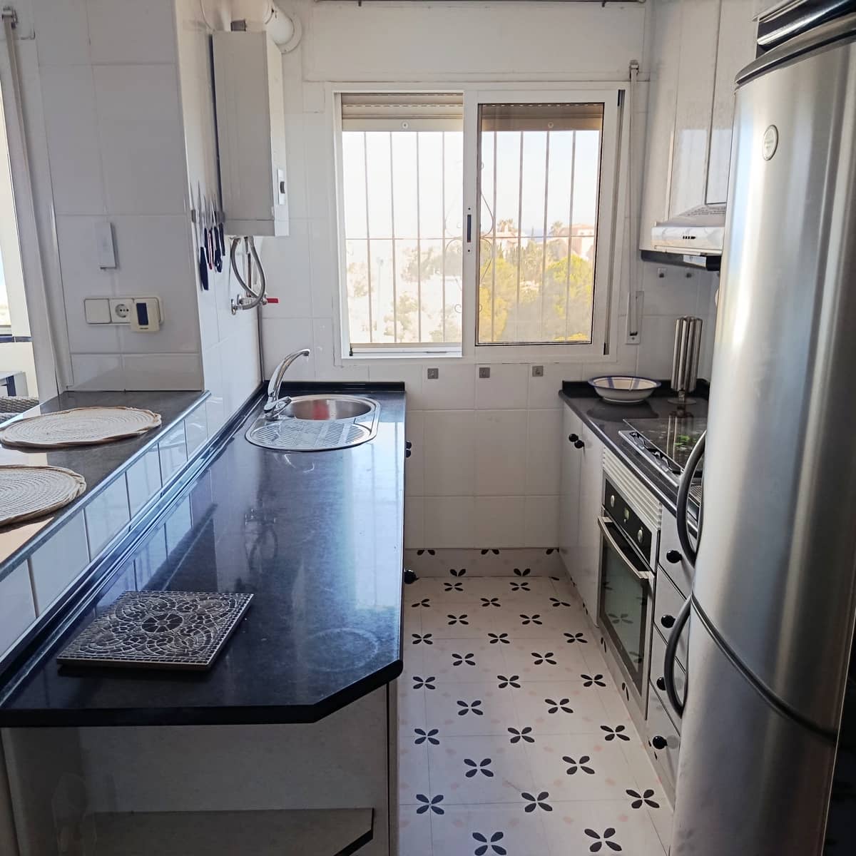 2 soverom Rekkehus til salgs i El Campello med svømmebasseng garasje - € 290 (Ref: 9231789)