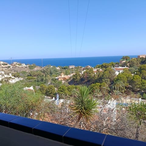 2 soverom Rekkehus til salgs i Coveta Fuma, El Campello med svømmebasseng garasje - € 290 (Ref: 9231789)