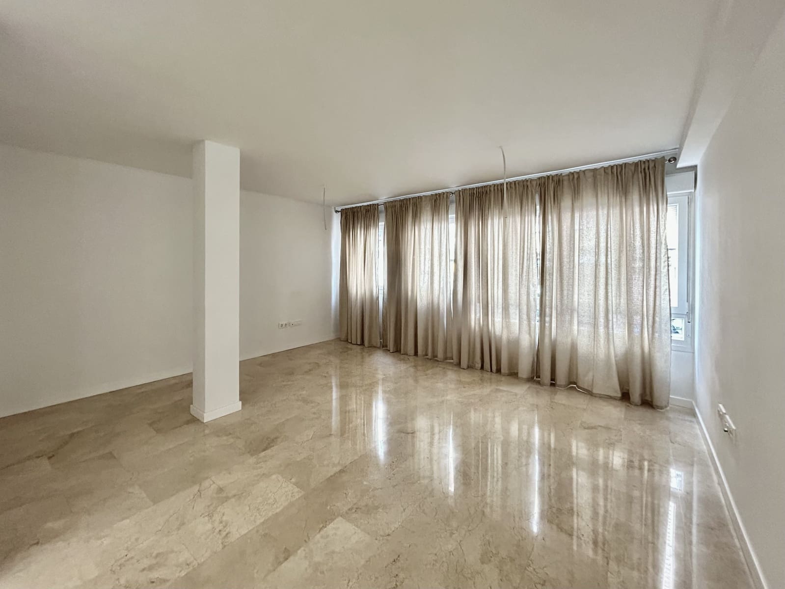 2 makuuhuone Huoneisto myytävänä paikassa Alicante kaupunki - 234 900 € (Ref: 9288273)