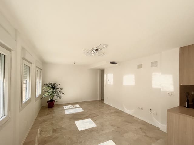 2 sypialnia Penthouse na sprzedaż w Carolinas Altas, Miasto Alicante / Alacant - 289 900 € (Ref: 9288329)