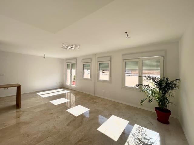 2 sypialnia Penthouse na sprzedaż w Carolinas Altas, Miasto Alicante / Alacant - 289 900 € (Ref: 9288329)