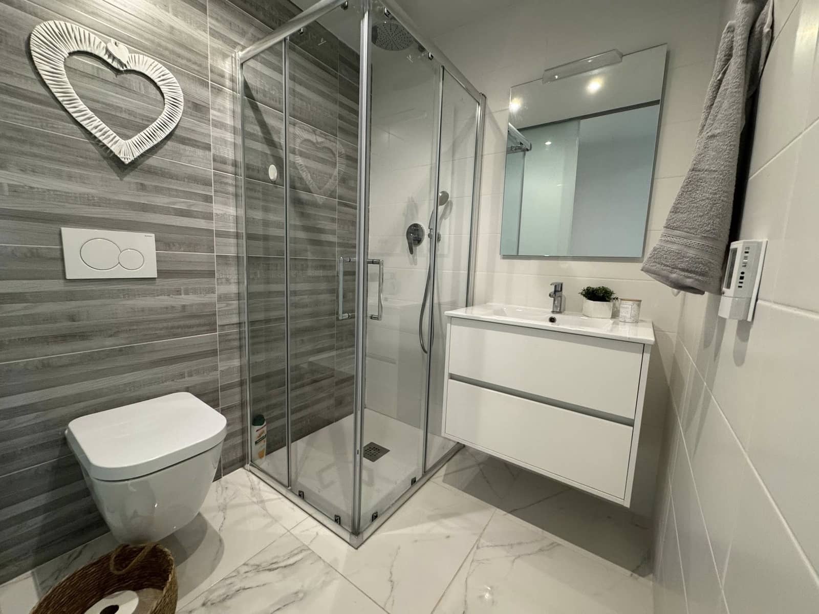 2 slaapkamer Bungalow te koop in Guardamar del Segura met zwembad garage - € 219.900 (Ref: 9293539)