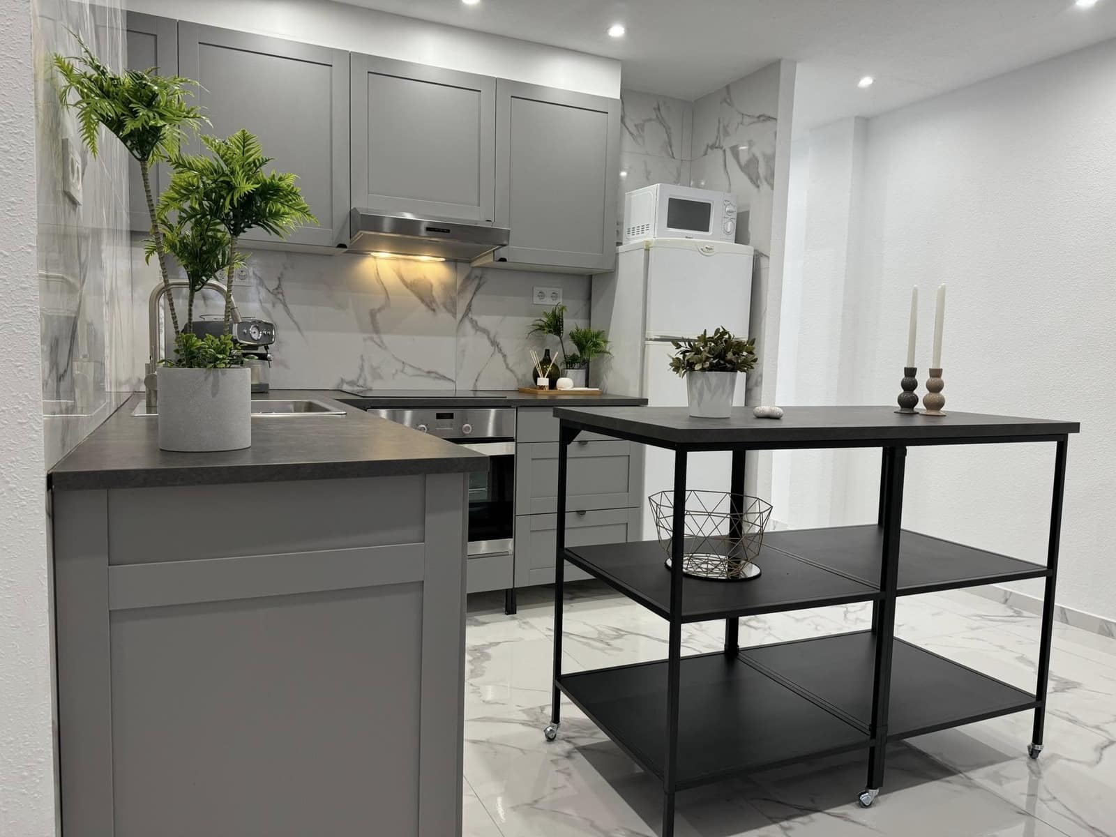 4 sypialnia Apartament na sprzedaż w Torrevieja z garażem - 239 000 € (Ref: 9311636)