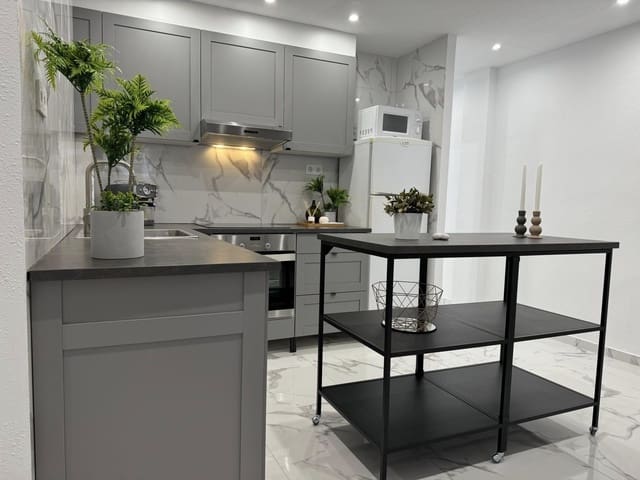 4 sypialnia Apartament na sprzedaż w Playa del Acequión, Torrevieja z garażem - 239 000 € (Ref: 9311636)