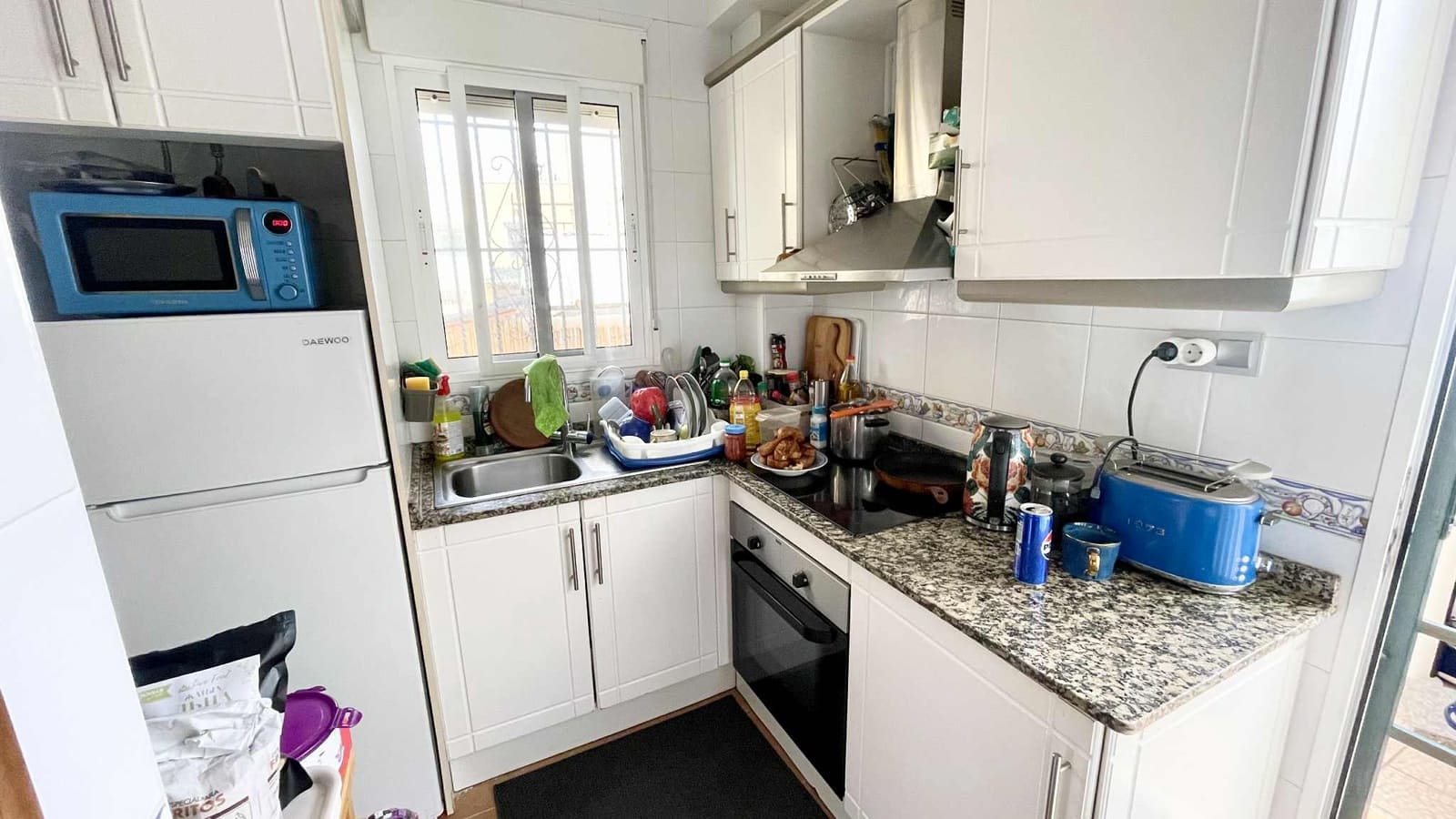 3 makuuhuone Omakotitalo myytävänä paikassa Orihuela mukana uima-altaan 
autotalli - 185 000 € (Ref: 9311641)