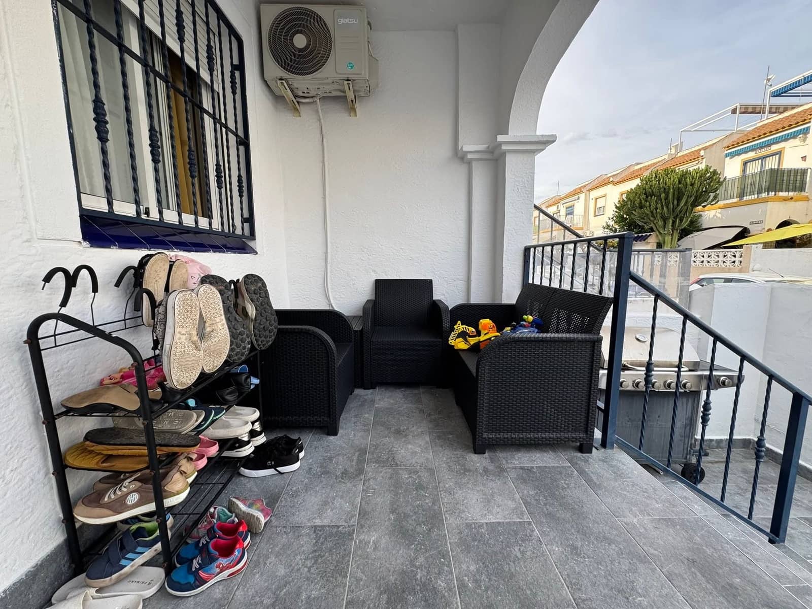 3 soveværelse Bungalow til salg i Orihuela Costa med swimmingpool - € 169.900 (Ref: 9330993)