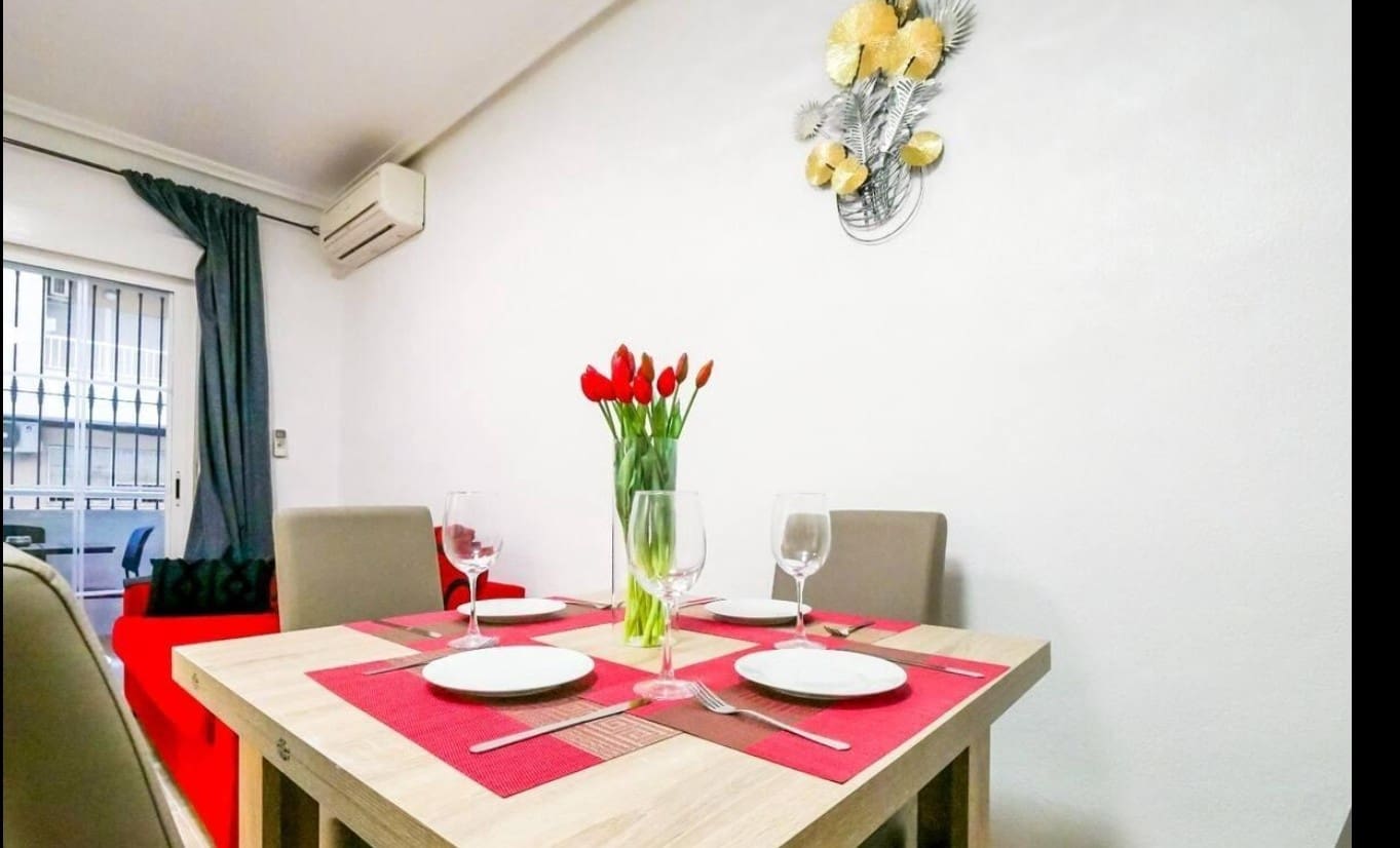 2 camera da letto Appartamento in vendita in Torrevieja - 126.900 € (Rif: 9354260)