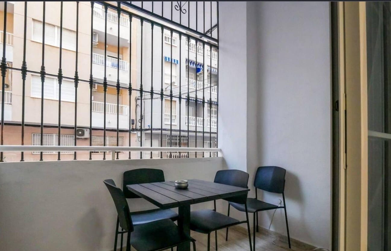 2 camera da letto Appartamento in vendita in Torrevieja - 126.900 € (Rif: 9354260)