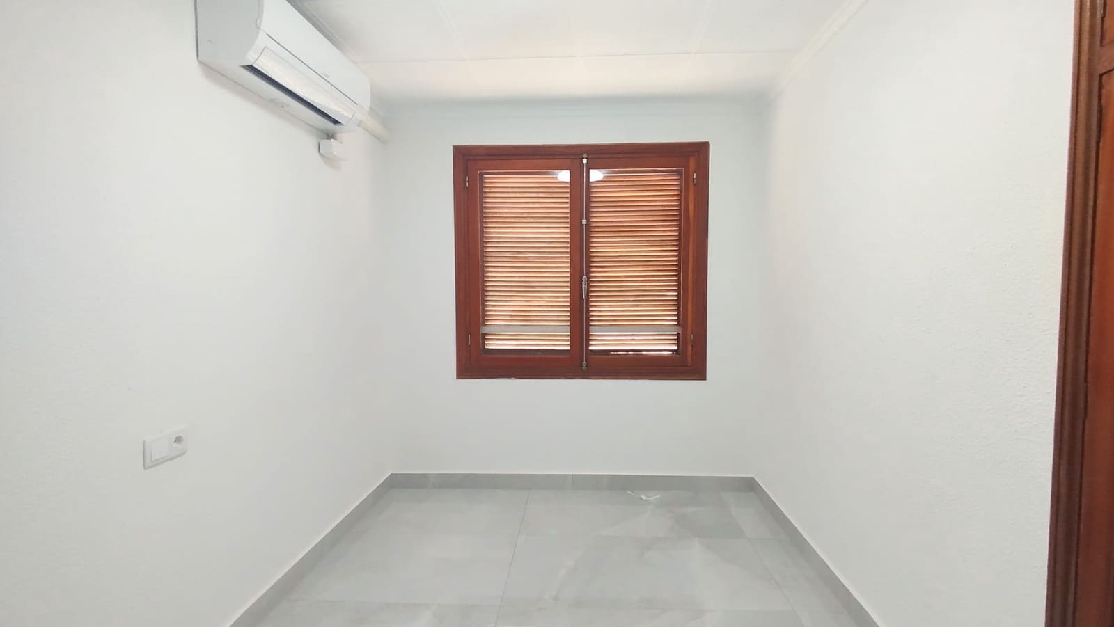 3 soveværelse Lejlighed til salg i Torrevieja med swimmingpool - € 259.900 (Ref: 9426574)